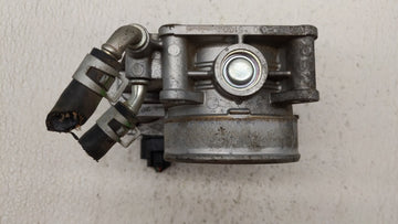 2015-2018 Nissan Altima Throttle Body P/N:RME70-50 Fits Fits 2015 2016 2017 2018 2019 OEM Used Auto Parts