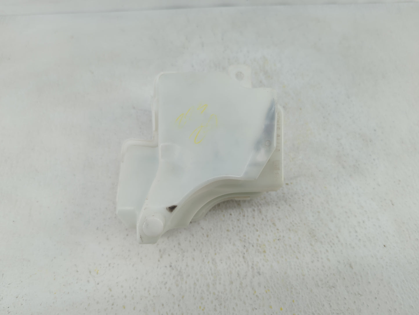 2013-2018 Nissan Altima Radiator Coolant Overflow Expansion Tank Bottle 367593 - Oemusedautoparts1.com