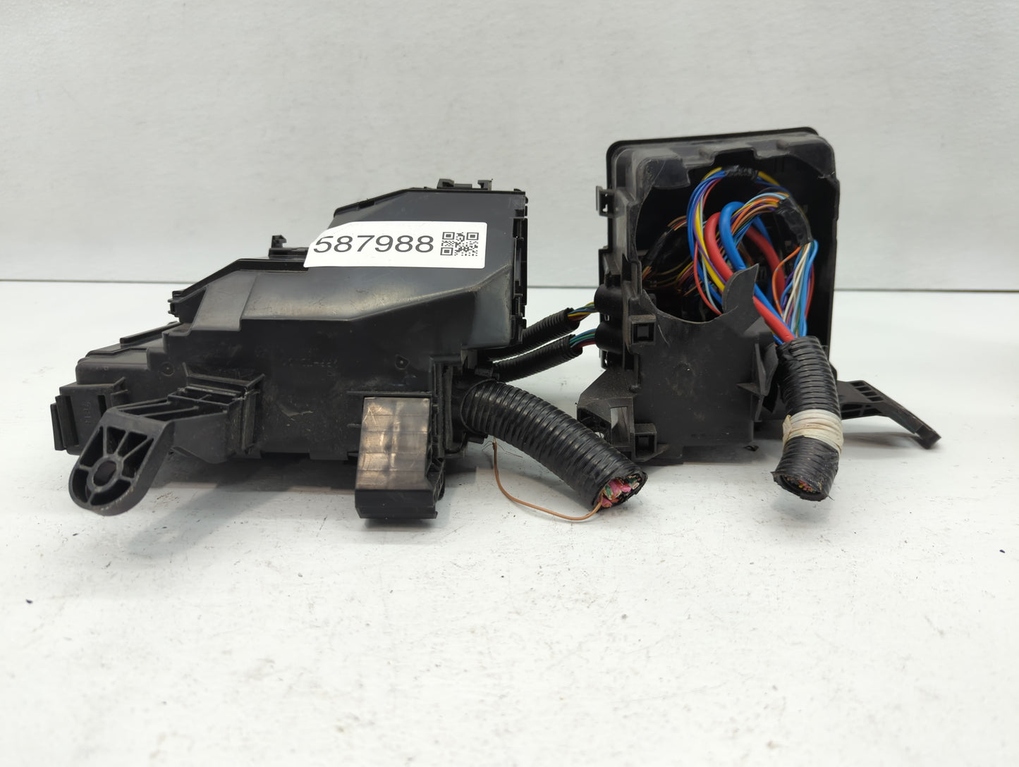 2015 Nissan Altima Fusebox Fuse Box Panel Relay Module P/N:7254-6763-30 Fits OEM Used Auto Parts - Oemusedautoparts1.com