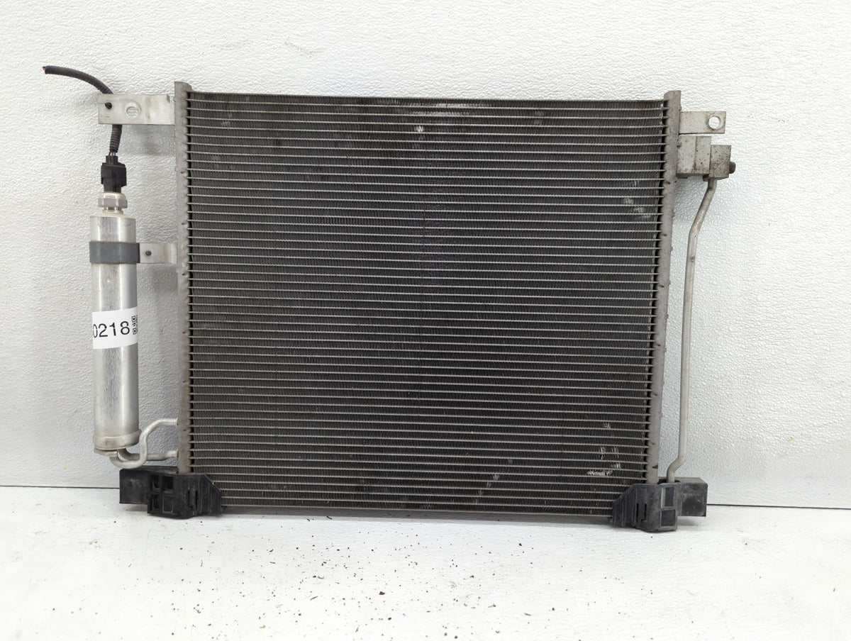 Nissan Juke Left Radiator Fan Motor Assembly - Oemusedautoparts1.com