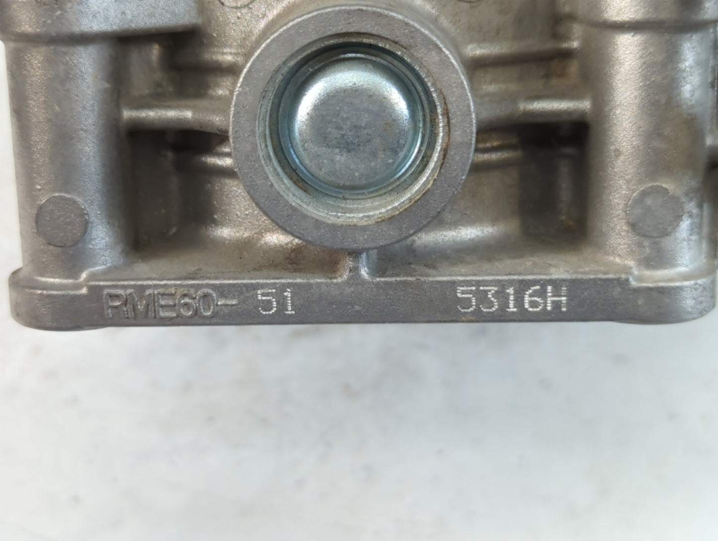 2015-2017 Nissan Juke Throttle Body P/N:RME60-51 Fits Fits 2015 2016 2017 2018 2019 OEM Used Auto Parts - Oemusedautoparts1.