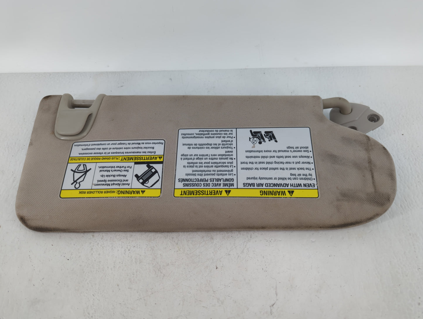 2015-2018 Nissan Murano Sun Visor Shade Replacement Driver Left Mirror Fits Fits 2015 2016 2017 2018 OEM Used Auto Parts - O