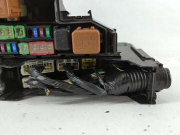 2015-2022 Nissan Murano Fusebox Fuse Box Panel Relay Module P/N:7254-5763-30 A33Y Fits OEM Used Auto Parts