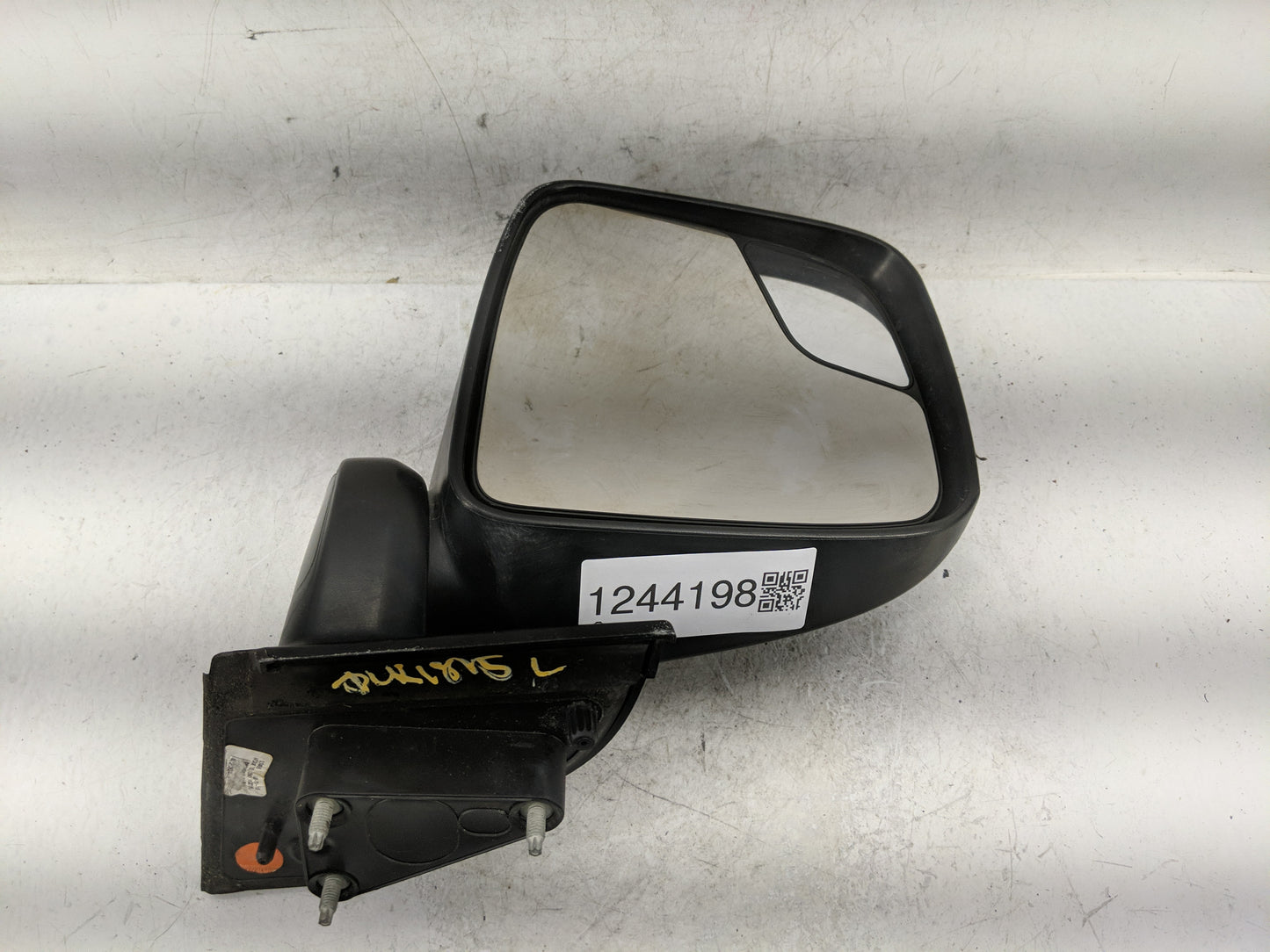 2015 Nissan Nv200 Side Mirror Replacement Driver Left View Door Mirror Fits OEM Used Auto Parts - Oemusedautoparts1.com