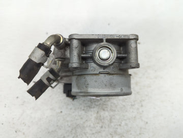 2015-2016 Nissan Pathfinder Throttle Body P/N:RME70-50 Fits Fits 2015 2016 2017 2018 2019 2020 2021 2022 OEM Used Auto Parts