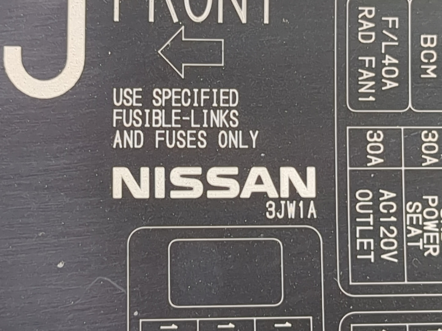 2015 Nissan Quest Fusebox Fuse Box Panel Relay Module P/N:3JW1A Fits OEM Used Auto Parts - Oemusedautoparts1.com