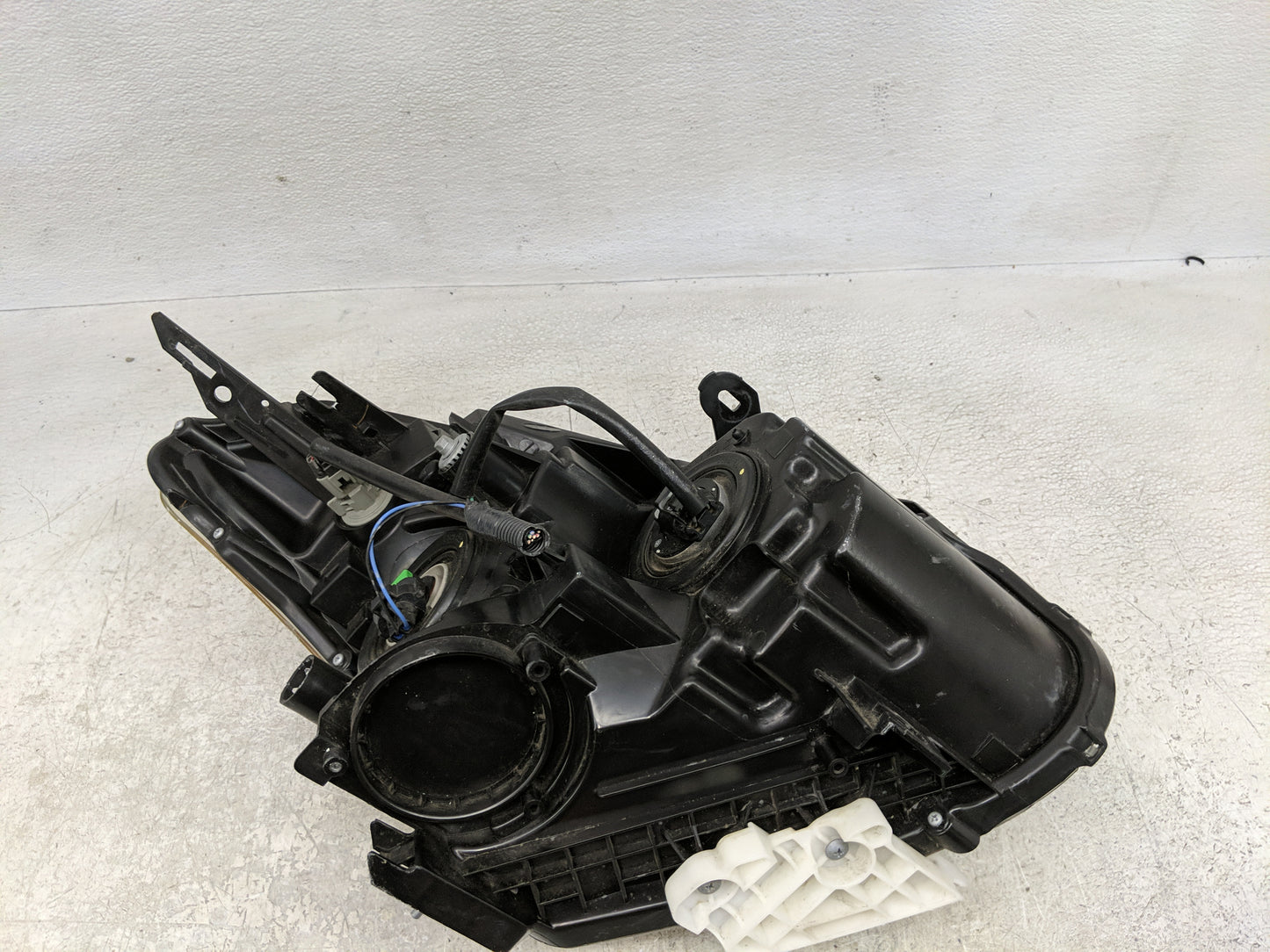2015 Nissan Rogue Driver Left Oem Head Light Headlight Lamp - Oemusedautoparts1.com