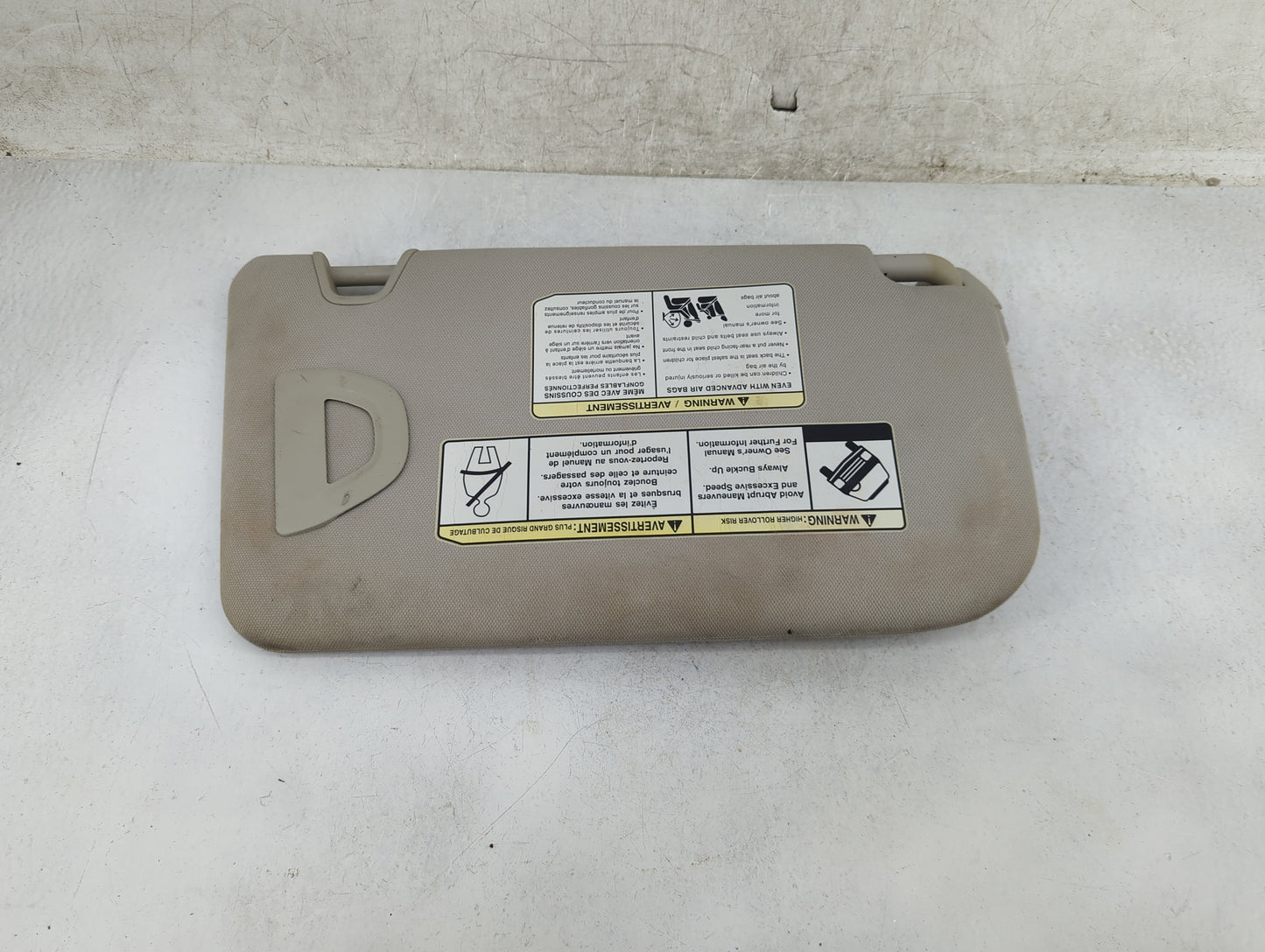2014-2017 Nissan Rogue Sun Visor Shade Replacement Driver Left Mirror Fits Fits 2014 2015 2016 2017 OEM Used Auto Parts - Oe