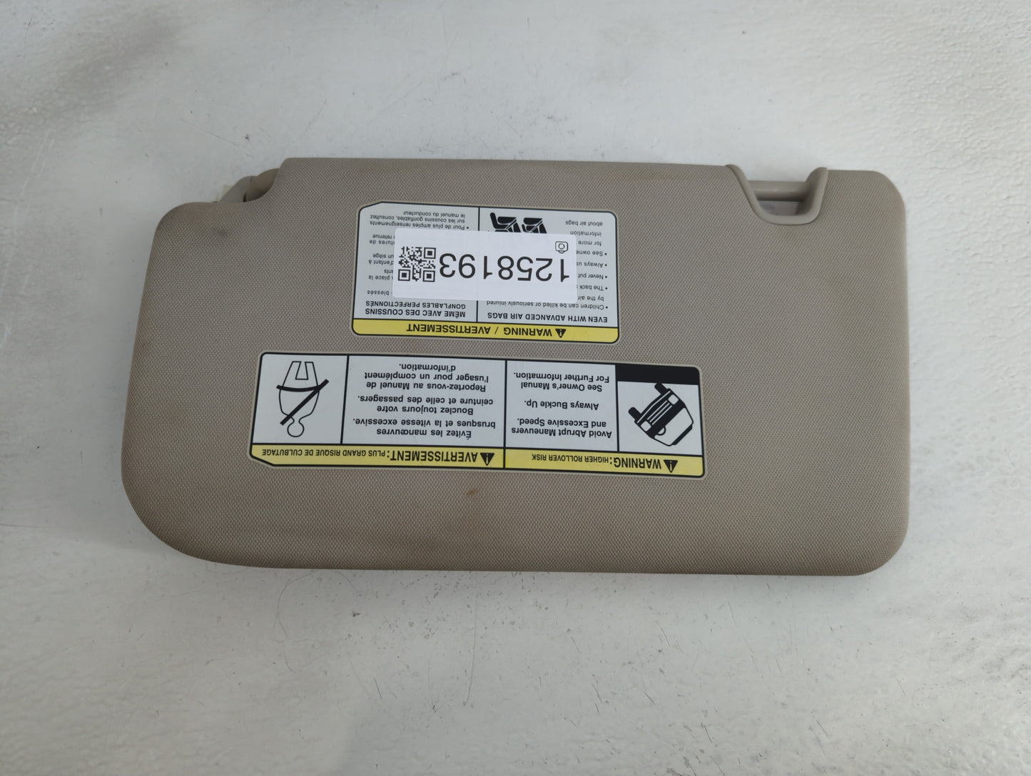 2014-2017 Nissan Rogue Sun Visor Shade Replacement Passenger Right Mirror Fits Fits 2014 2015 2016 2017 OEM Used Auto Parts