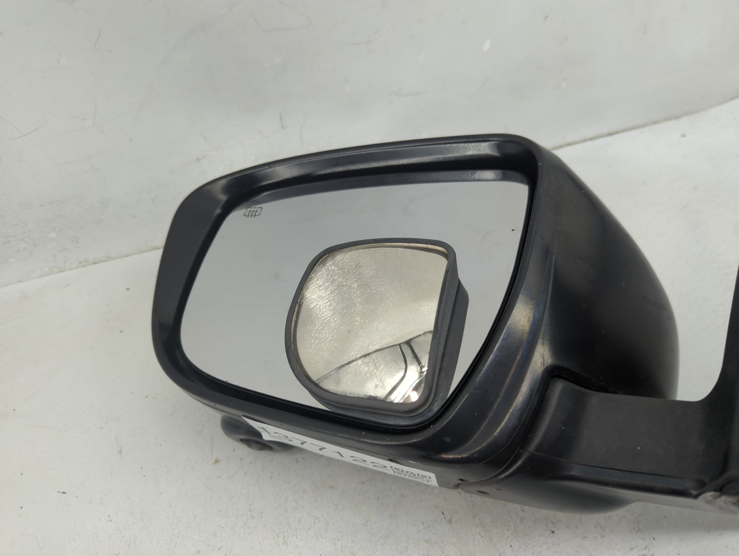 2014-2016 Nissan Rogue Driver Side View Mirror - Left Door Mirror OEM Used - Oemusedautoparts1.com
