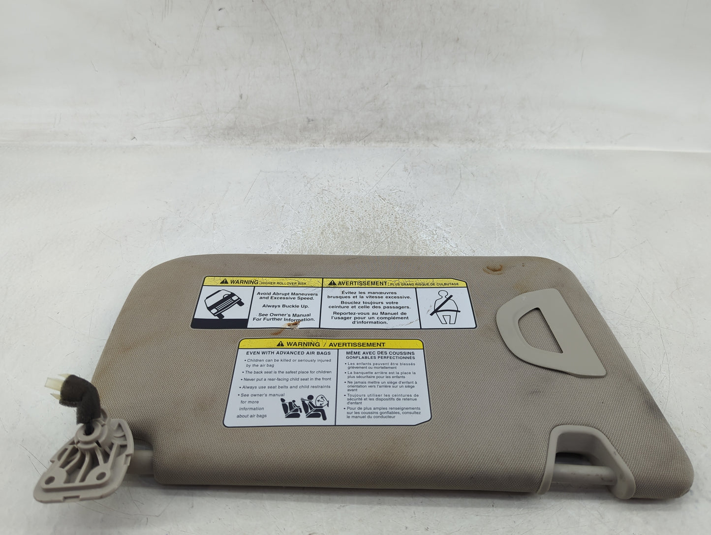 2014-2017 Nissan Rogue Sun Visor Shade Replacement Driver Left Mirror Fits Fits 2014 2015 2016 2017 OEM Used Auto Parts - Oe
