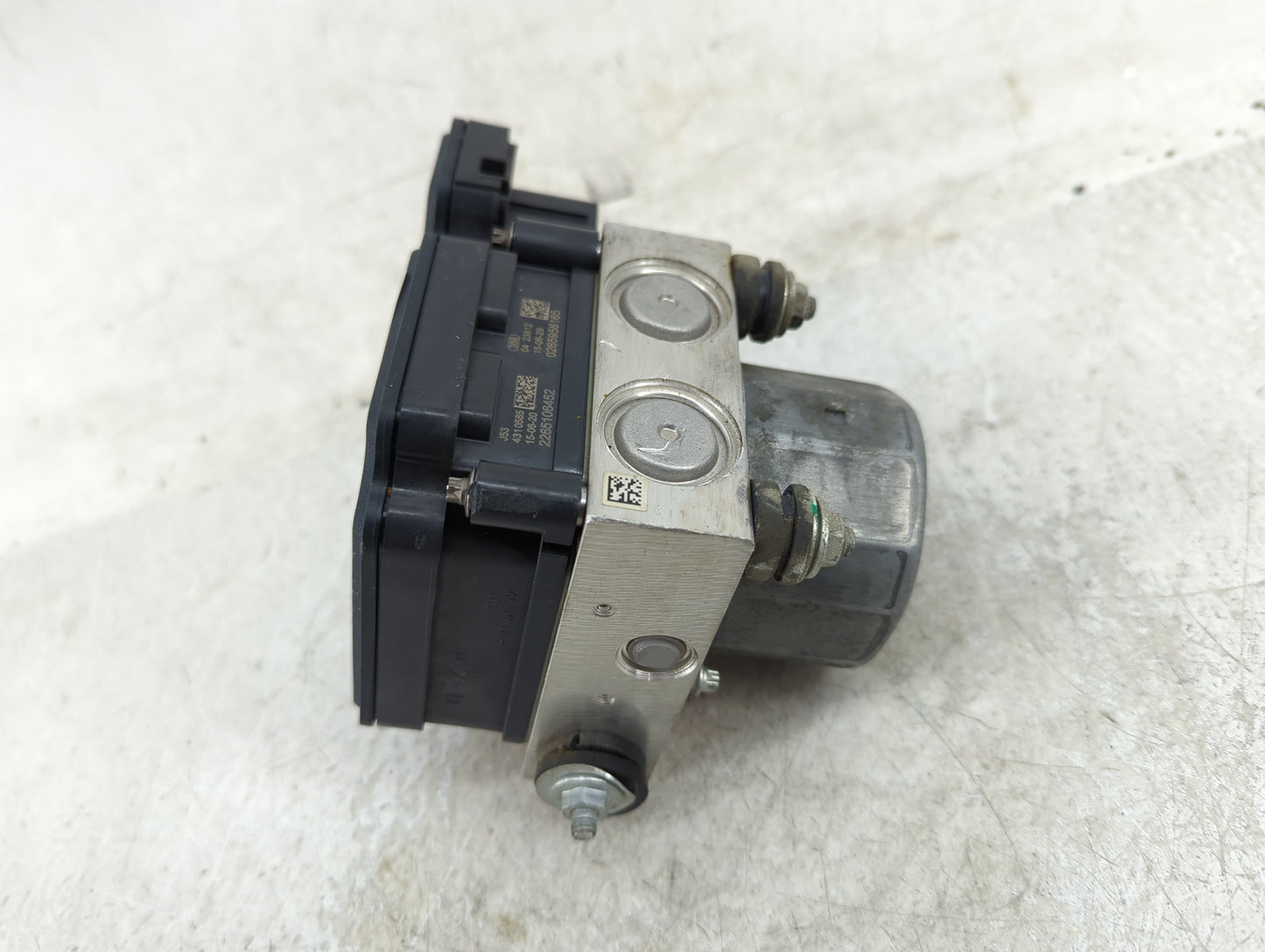 2014-2015 Nissan Rogue ABS Pump Control Module Replacement P/N:47660 5HA0A Fits Fits 2014 2015 OEM Used Auto Parts - Oemused