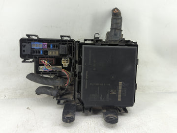 2014-2016 Nissan Rogue Fusebox Fuse Box Panel Relay Module P/N:284B7 4BA0A Fits Fits 2014 2015 2016 OEM Used Auto Parts