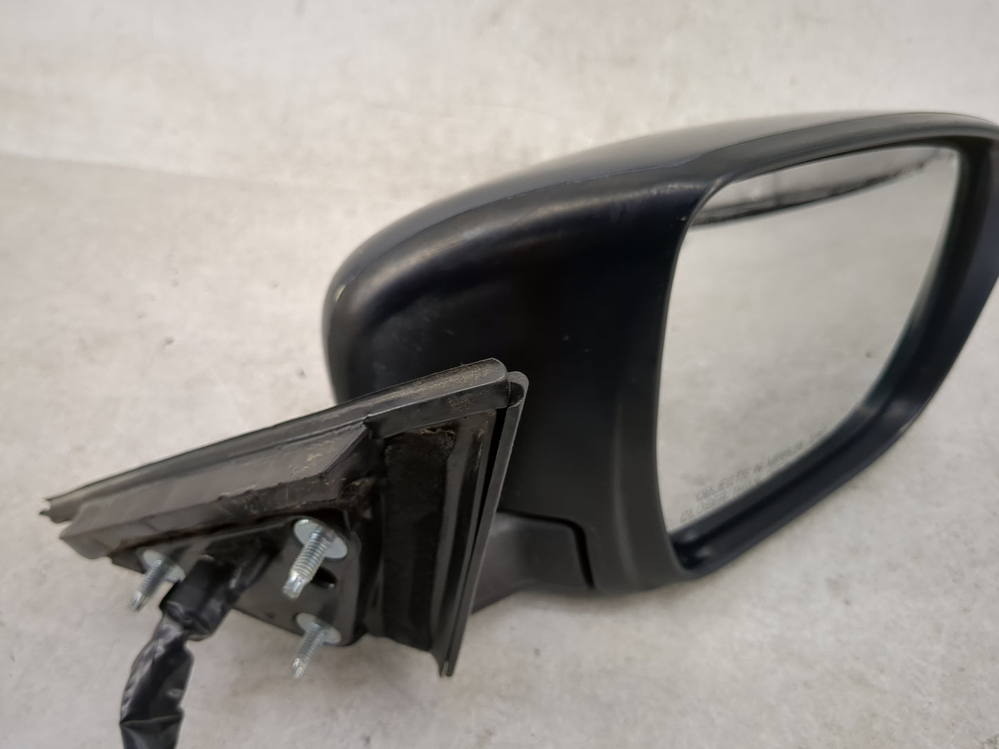 2014-2016 Nissan Rogue Passenger Side View Mirror - Right Door Mirror OEM Used - Oemusedautoparts1.com
