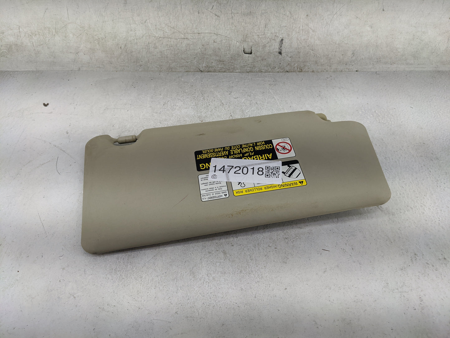 2011-2015 Nissan Rogue Sun Visor Shade Replacement Driver Left Mirror Fits Fits 2011 2012 2013 2014 2015 OEM Used Auto Parts