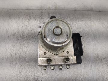 2012-2015 Nissan Rogue Anti-Lock Brake ABS Pump Module Actuator OEM P/N:476608405 TD8405 Fits Fits 2012 2013 2014 2015 OEM Used Auto Parts