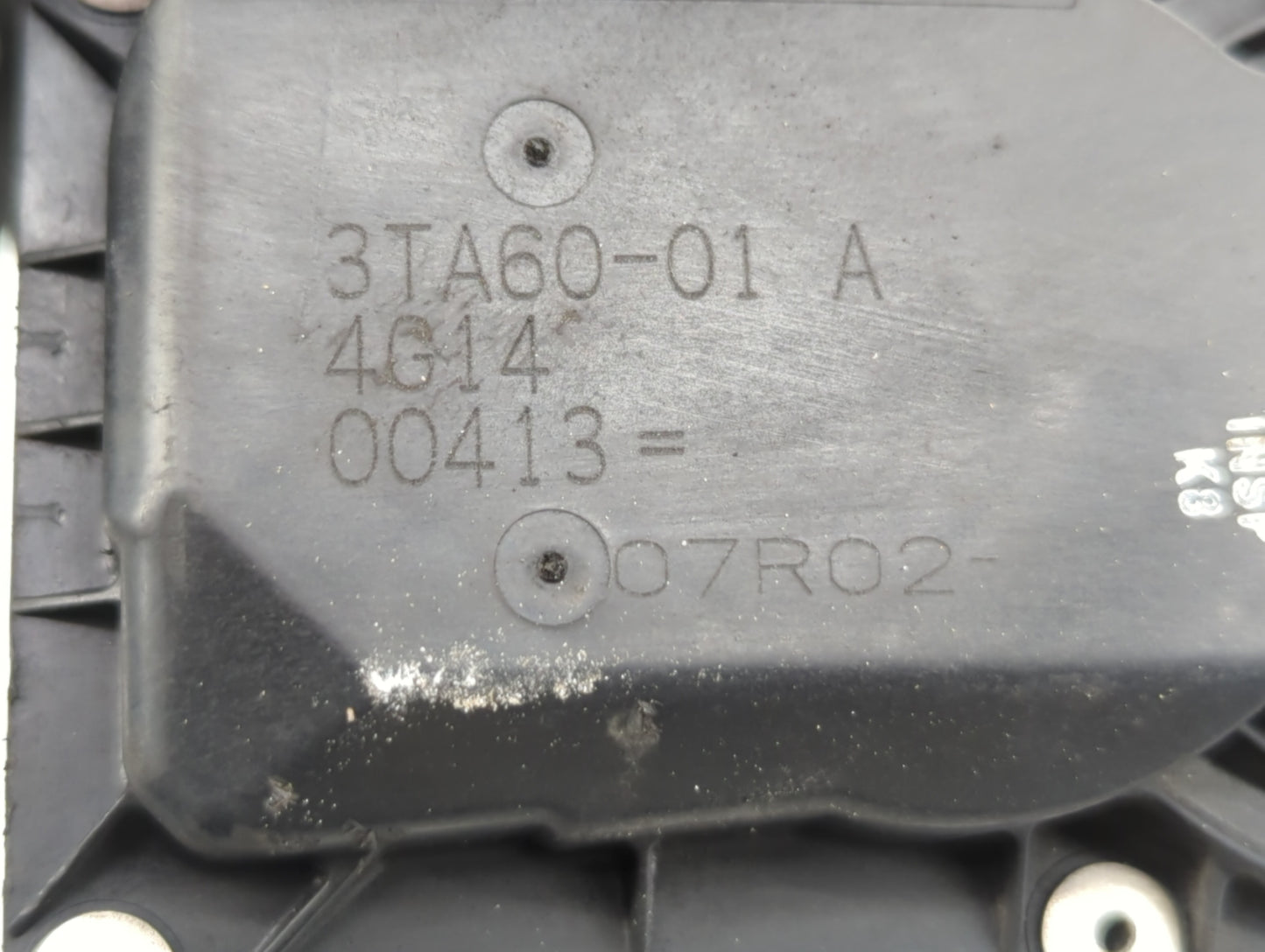 2014-2020 Nissan Rogue Throttle Body P/N:3TA60-01 B 3TA60-01 A Fits Fits 2013 2014 2015 2016 2017 2018 2019 2020 OEM Used Au