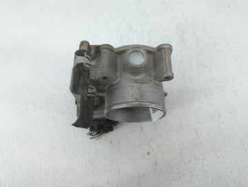 2014-2020 Nissan Rogue Throttle Body P/N:3TA60-01 Fits Fits 2013 2014 2015 2016 2017 2018 2019 2020 OEM Used Auto Parts
