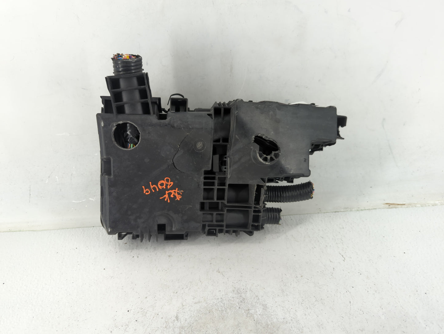 2014-2016 Nissan Rogue Fusebox Fuse Box Panel Relay Module P/N:675720638 284B7 4CE0A Fits Fits 2014 2015 2016 OEM Used Auto