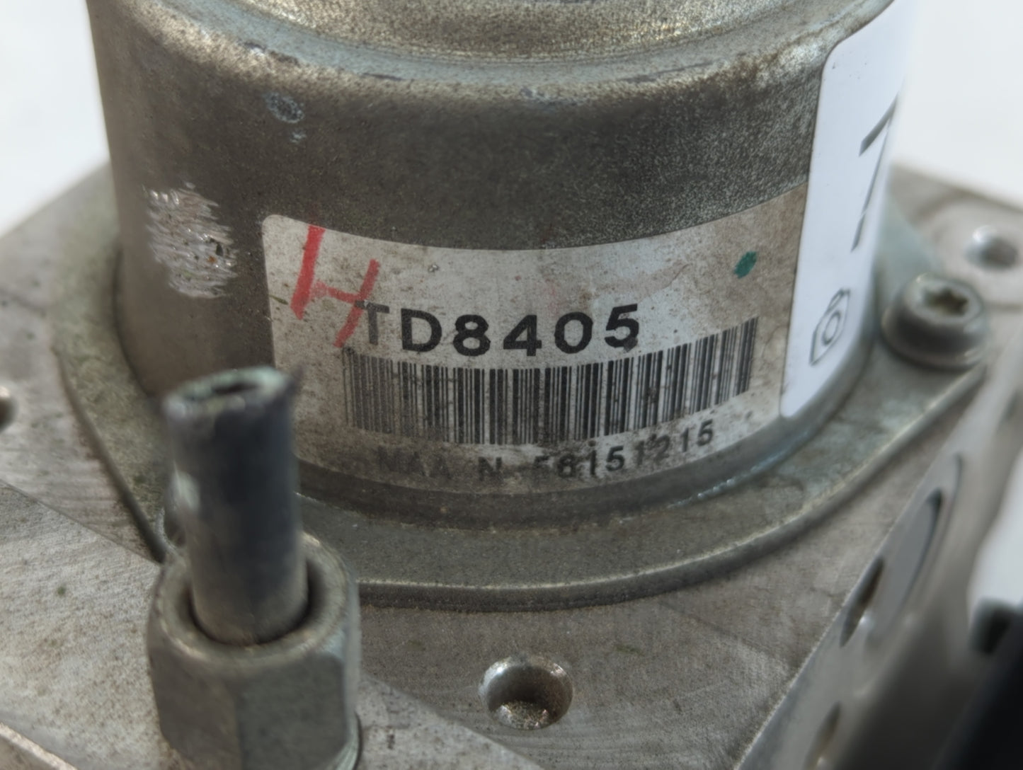2015 Nissan Rogue Select Throttle Body P/N:TD8405 Fits OEM Used Auto Parts - Oemusedautoparts1.com