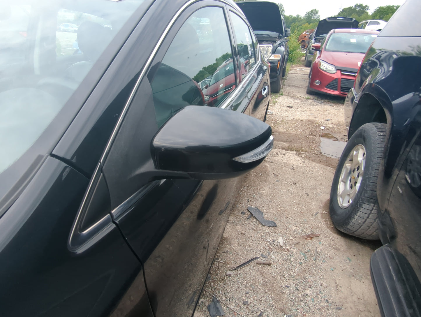 2013-2015 Nissan Sentra Driver Side View Mirror - Left Door Mirror OEM Used - Oemusedautoparts1.com