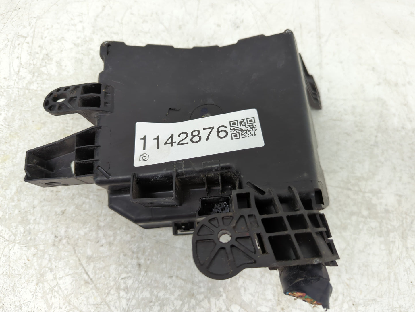 2013-2019 Nissan Sentra Fusebox Fuse Box Panel Relay Module P/N:284B7 3RA1B Fits Fits 2013 2014 2015 2016 2017 2018 2019 OEM