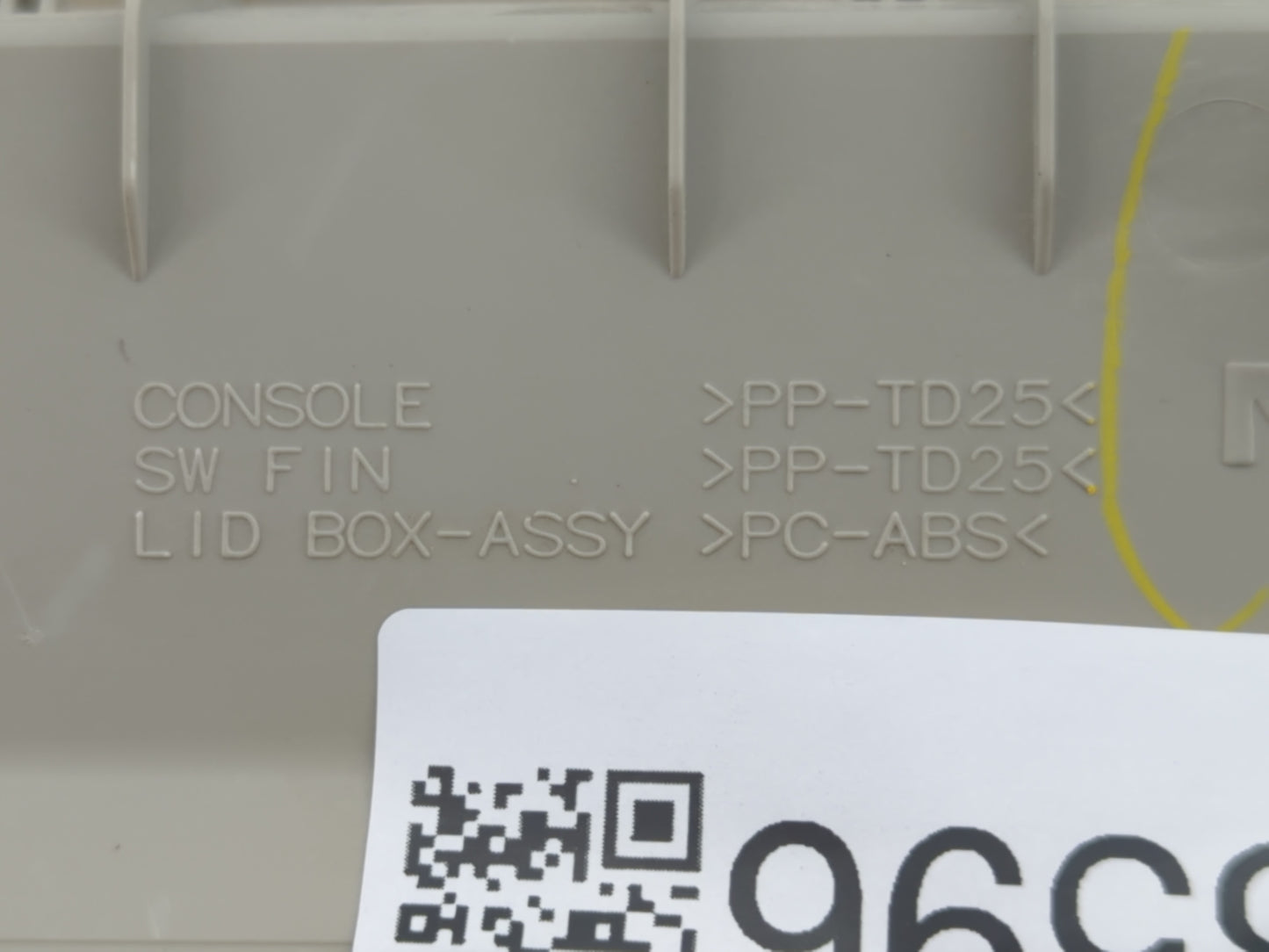 2015 Nissan Sentra Overhead Roof Console - Oemusedautoparts1.com