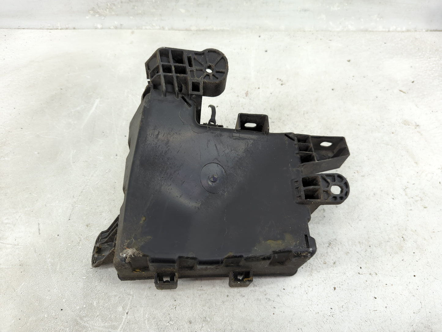 2013-2019 Nissan Sentra Fusebox Fuse Box Panel Relay Module Fits Fits 2013 2014 2015 2016 2017 2018 2019 OEM Used Auto Parts