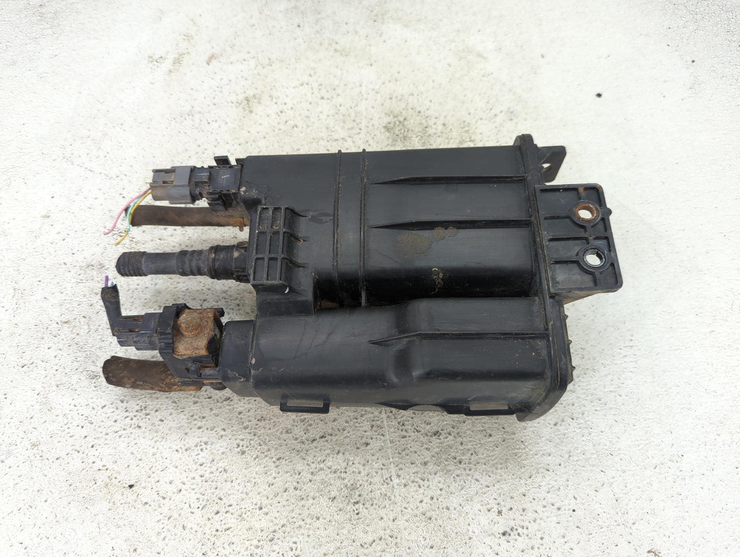 2015 Nissan Sentra Fuel Vapor Charcoal Canister 1431995 - Oemusedautoparts1.com