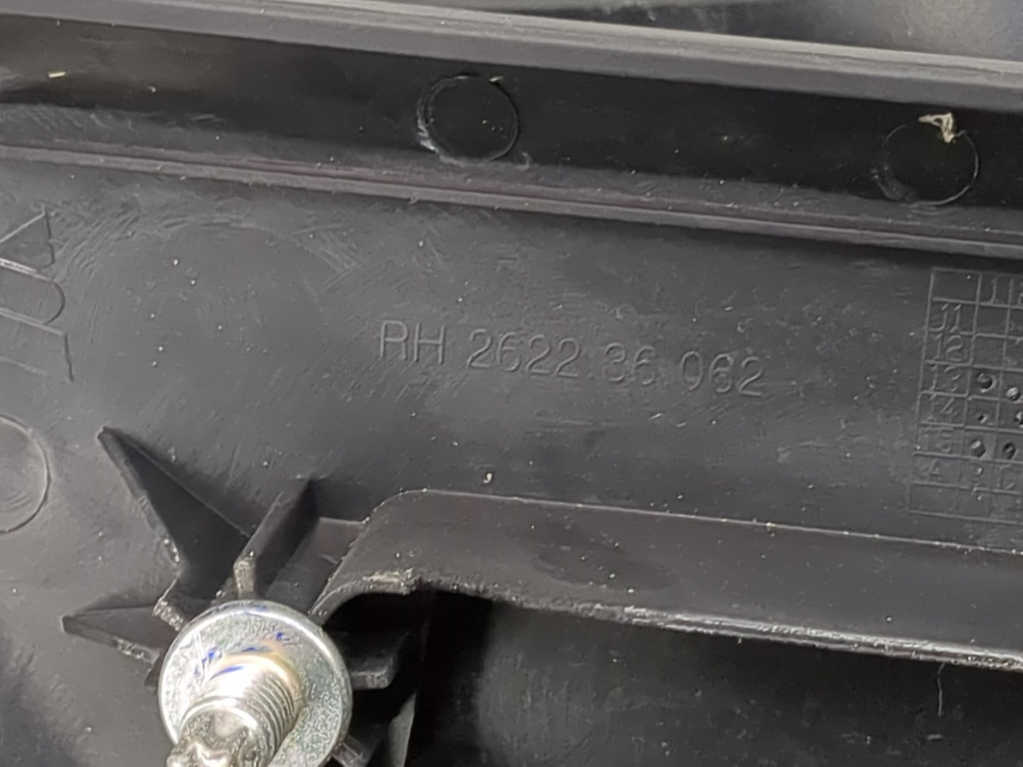 2013-2015 Nissan Sentra Passenger Side View Mirror - Right Door Mirror OEM Used - Oemusedautoparts1.com