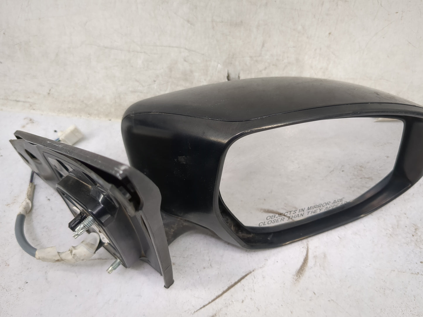 2013-2015 Nissan Sentra Passenger Side View Mirror - Right Door Mirror OEM Used - Oemusedautoparts1.com