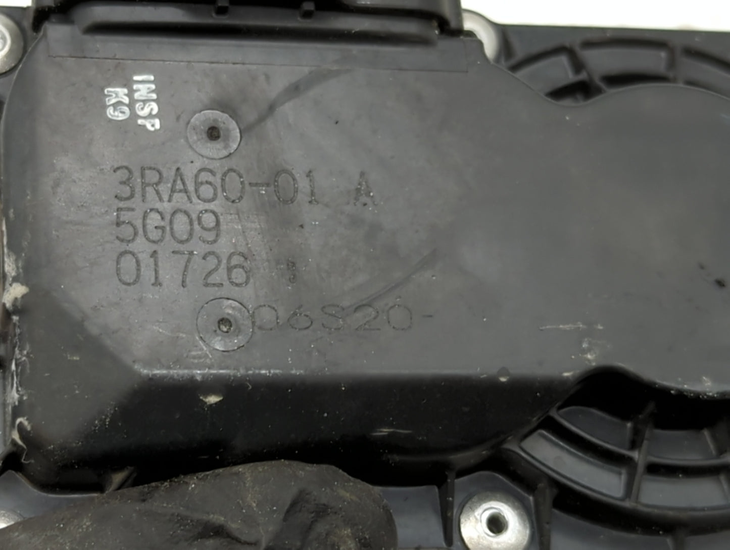 2013-2019 Nissan Sentra Throttle Body P/N:3RA60-01 C 3RA60-01 E, 3RA60-01 D Fits Fits 2013 2014 2015 2016 2017 2018 2019 OEM
