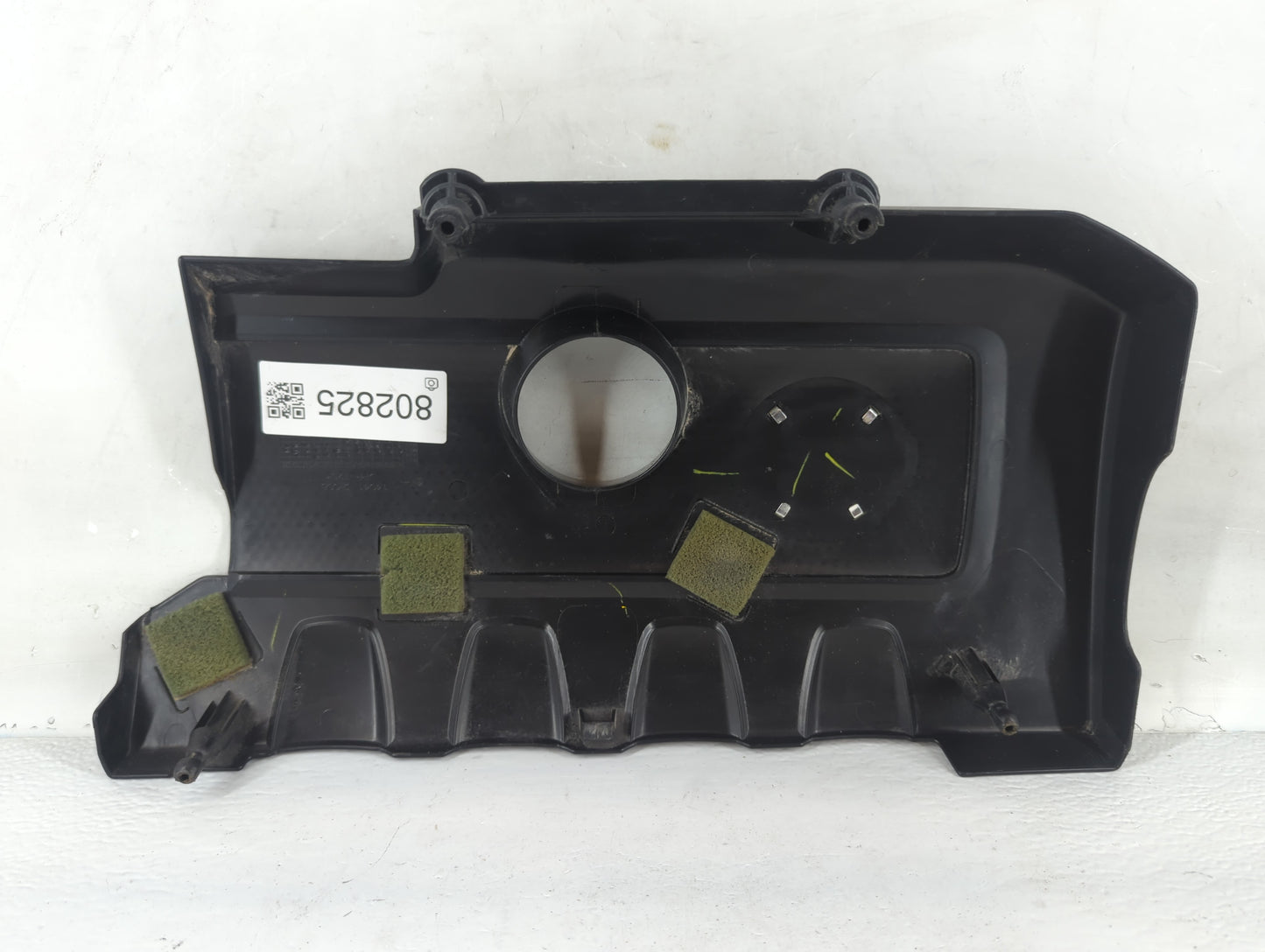 2015 Nissan Sentra Engine Cover - Oemusedautoparts1.com