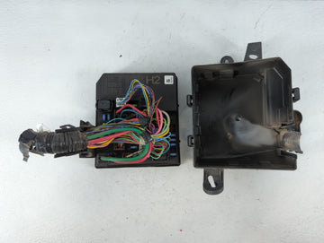 2013-2019 Nissan Sentra Fusebox Fuse Box Panel Relay Module P/N:PP-GF20+M10 3S0J00101 Fits Fits 2013 2014 2015 2016 2017 2018 2019 OEM Used Auto Parts