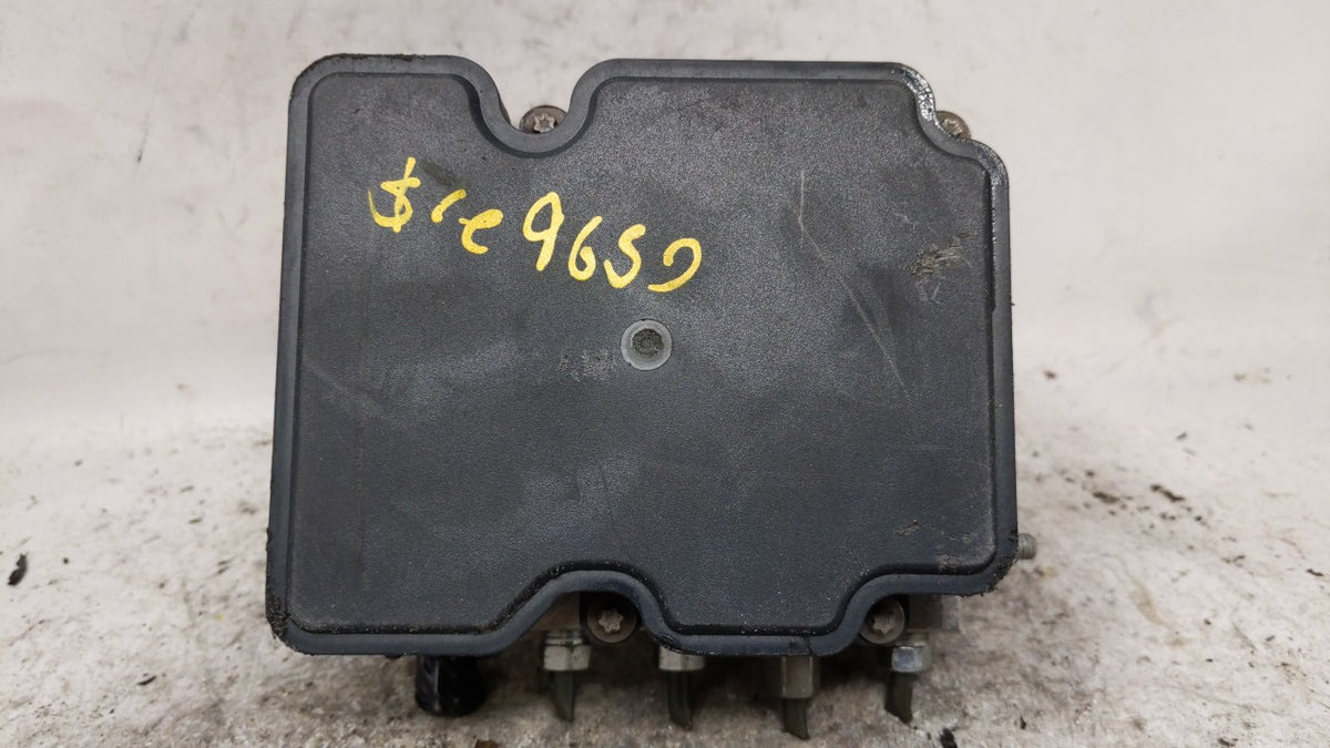 2015 Nissan Sentra Anti-Lock Brake ABS Pump Module Actuator OEM P/N:2265106527 Fits OEM Used Auto Parts - Oemusedautoparts1.