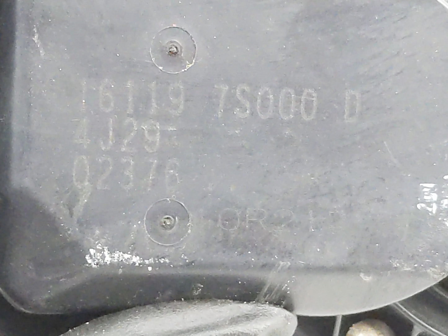 2015 Nissan Titan Throttle Body Fits OEM Used Auto Parts - Oemusedautoparts1.com