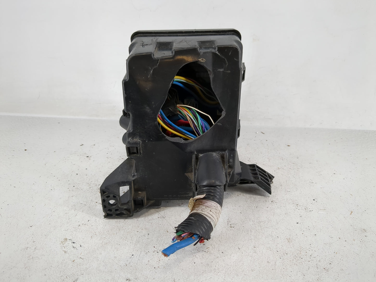 2013-2019 Nissan Versa Fusebox Fuse Box Panel Relay Module P/N:3506001FNE 284B7 3TS0B Fits Fits 2013 2014 2015 2016 2017 201