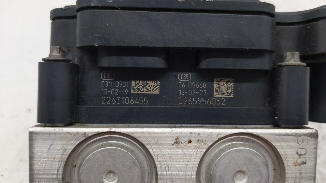 2013 Nissan Versa ABS Pump Control Module Replacement P/N:47660 9KA0A 476609KA0A, 47660 9KAOA, 476609KAOA Fits OEM Used Auto