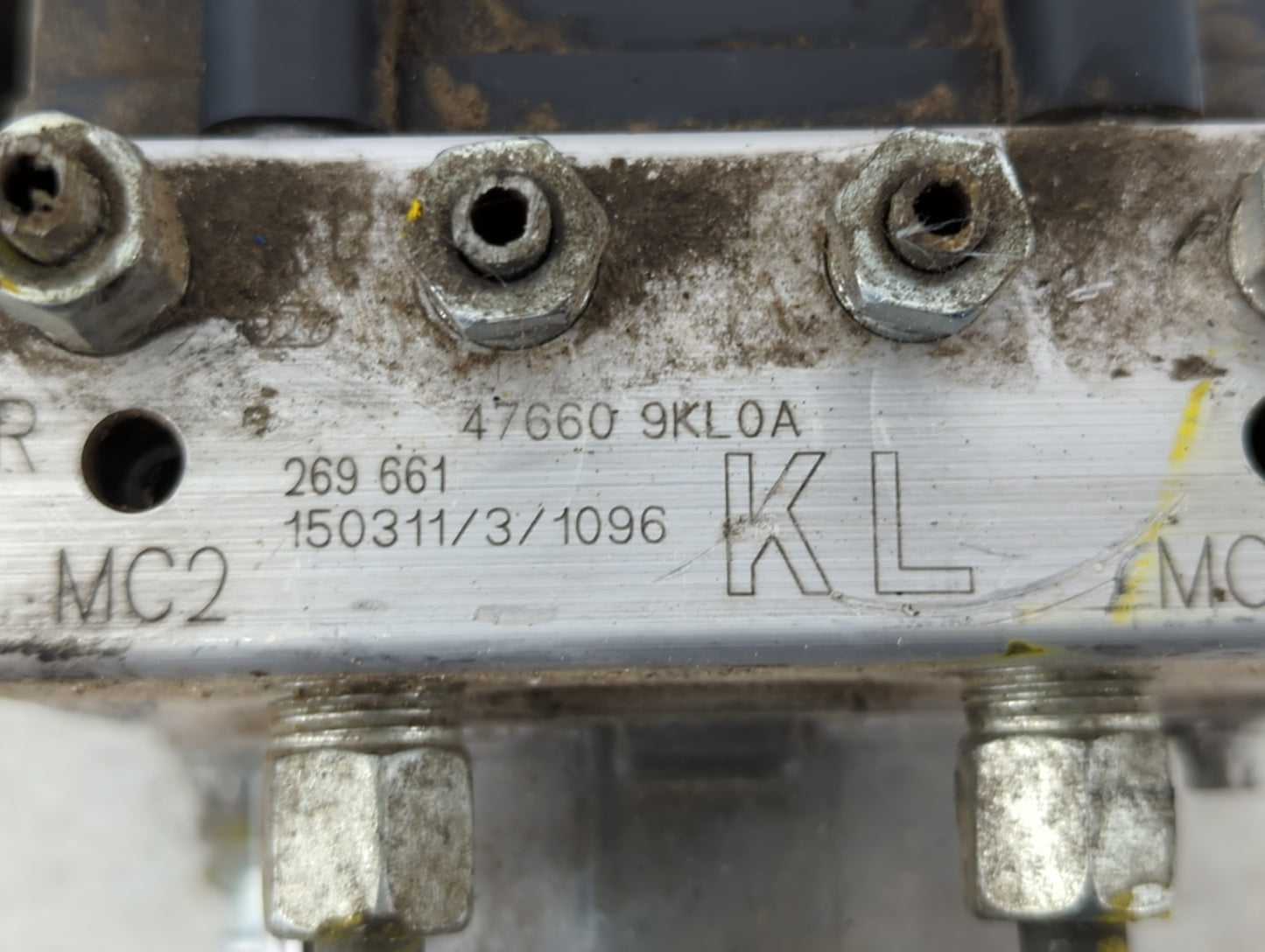 2015-2019 Nissan Versa ABS Pump Control Module Replacement P/N:47660 9KL0A Fits Fits 2015 2016 2017 2018 2019 OEM Used Auto