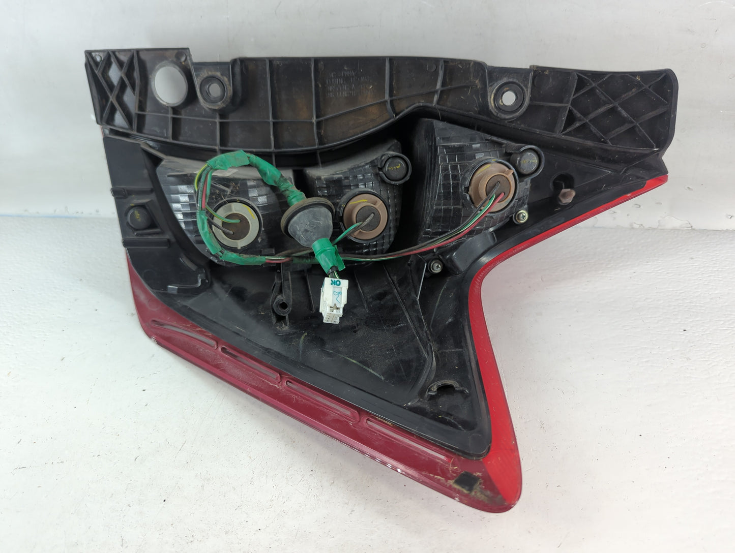 2014-2019 Nissan Versa Tail Light Assembly Driver Left OEM P/N:265553WC0A Fits Fits 2014 2015 2016 2017 2018 2019 OEM Used A