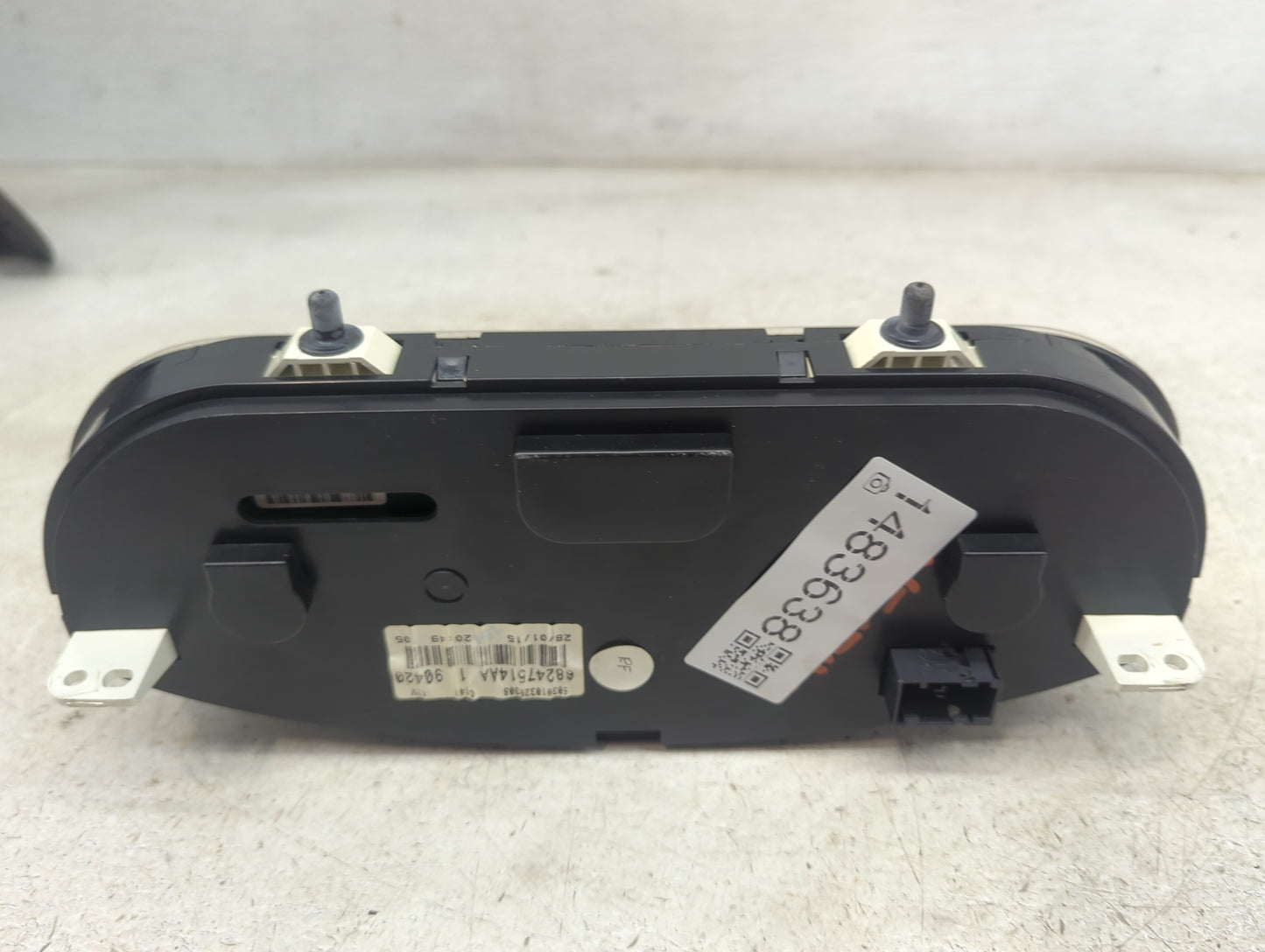 2014-2020 Ram Promaster Instrument Cluster Speedometer Gauges P/N:68247514AA 503010325308 Miles: Fits OEM Used Auto Parts -