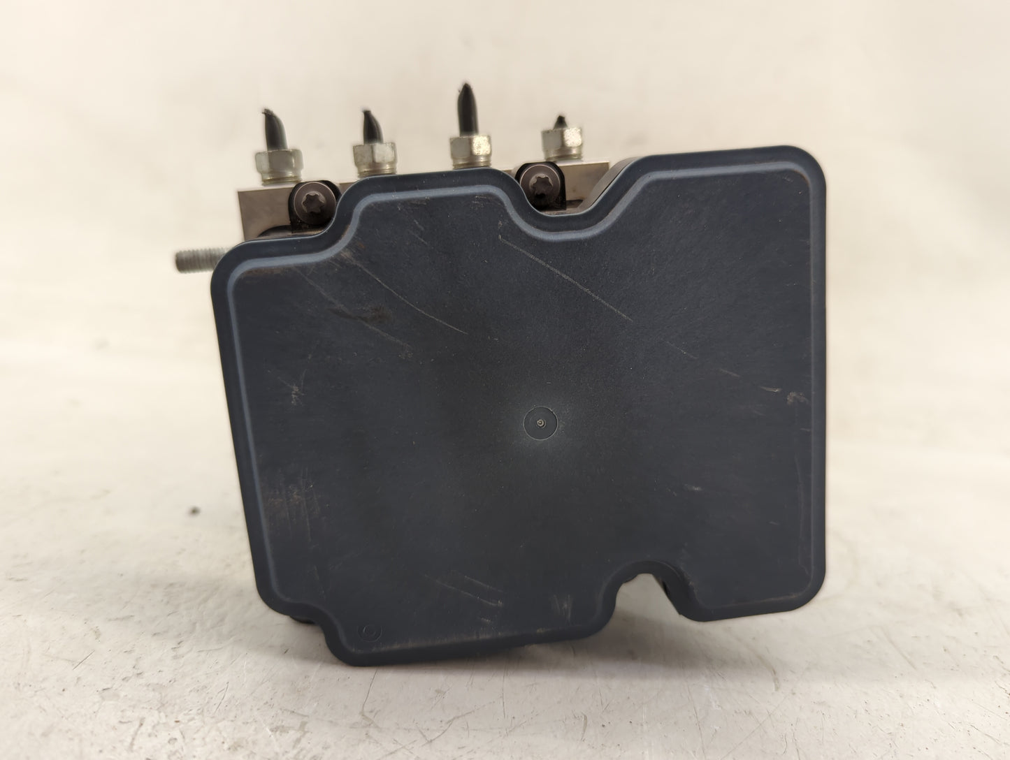 2014-2015 Subaru Forester ABS Pump Control Module Replacement P/N:0265956131 2265106452 Fits Fits 2014 2015 OEM Used Auto Pa
