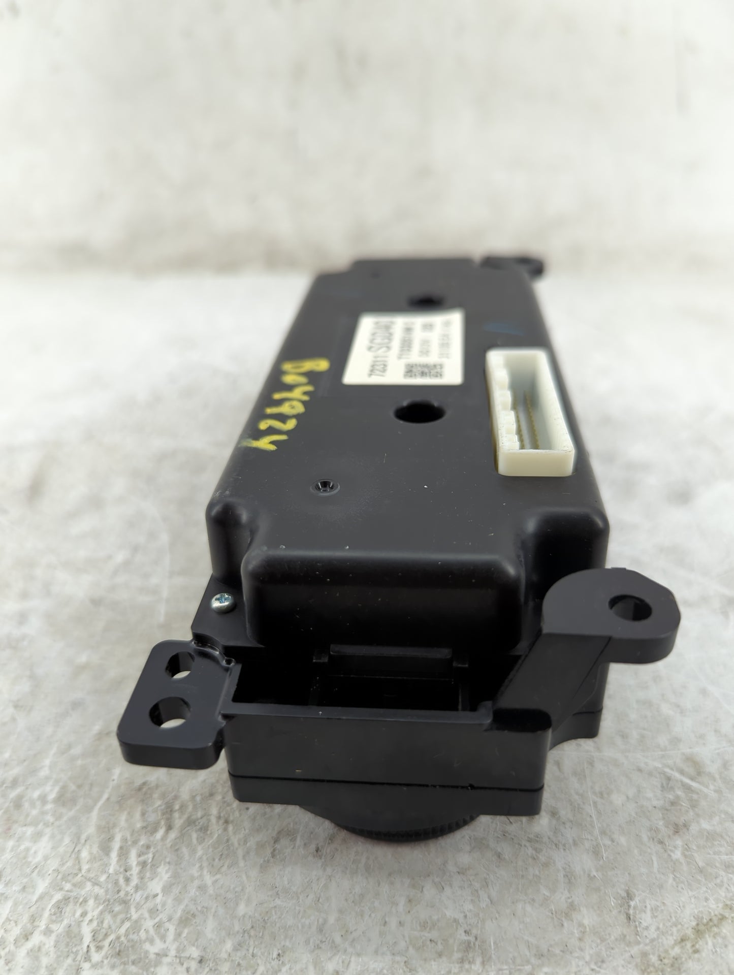 2015 Subaru Forester Climate Control Module Temperature AC/Heater Replacement P/N:72311SG040 T1030514W Fits OEM Used Auto Pa