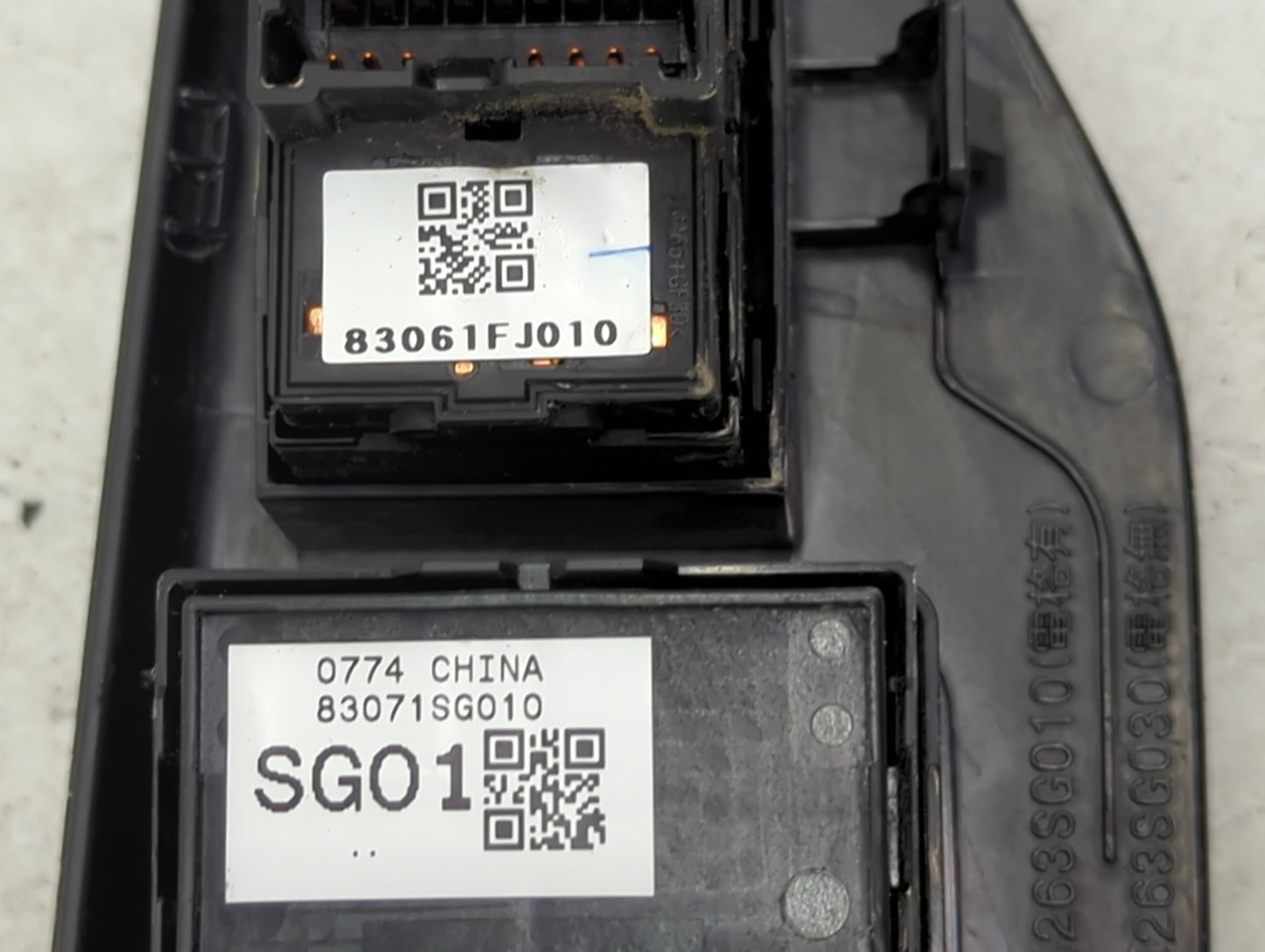 2015 Subaru Forester Master Power Window Switch Replacement Driver Side Left P/N:83071SG010 83061FJ010, 263SG010, 263SG030 F