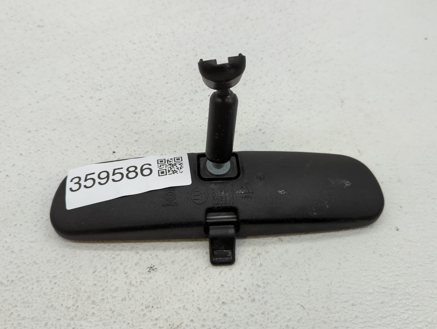 2014-2017 Subaru Forester Interior Rear View Mirror Replacement OEM P/N:E11015617 E11015892 Fits OEM Used Auto Parts - Oemus