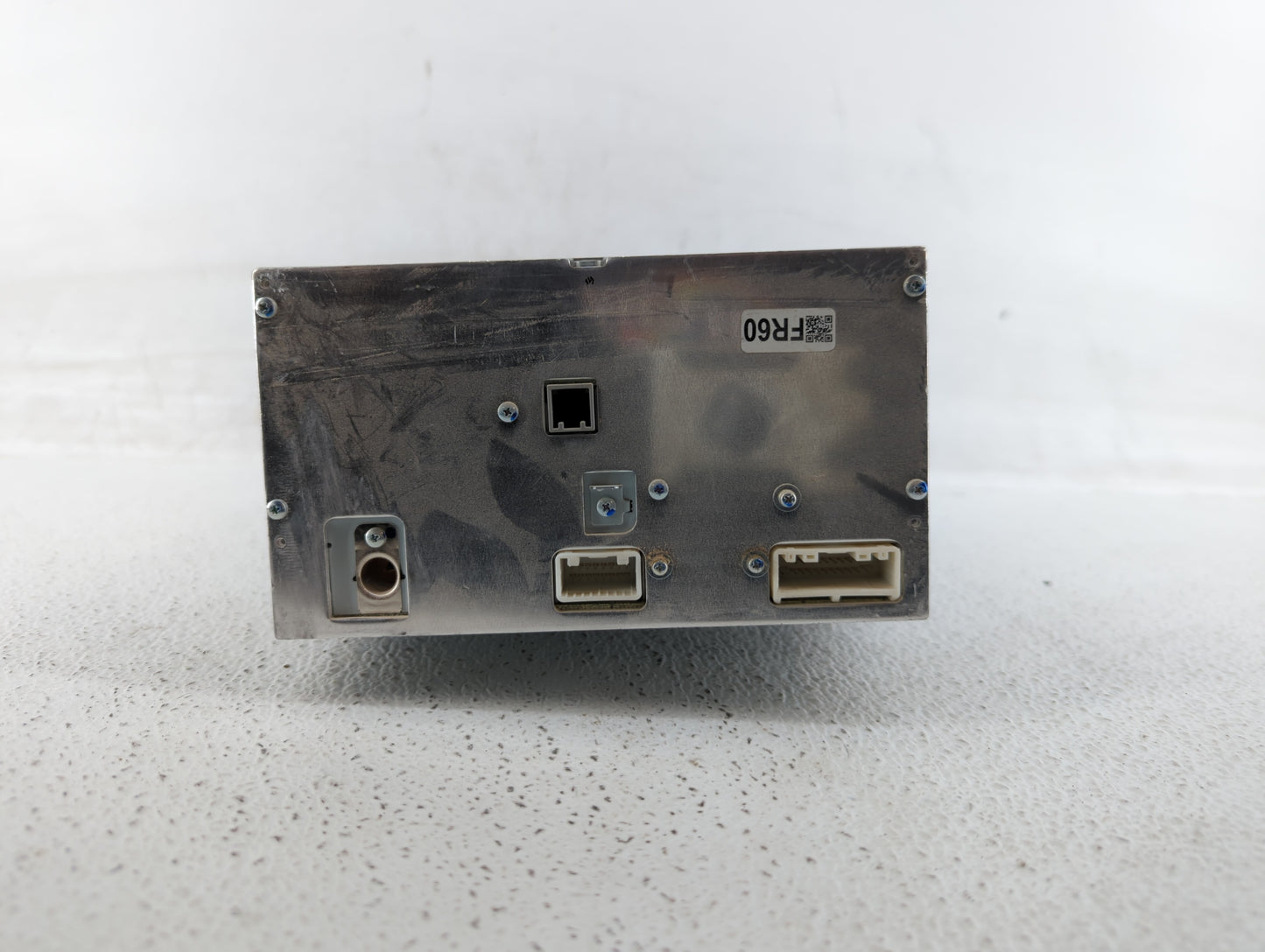 2015 Subaru Forester Am Fm Cd Player Radio Receiver - Oemusedautoparts1.com