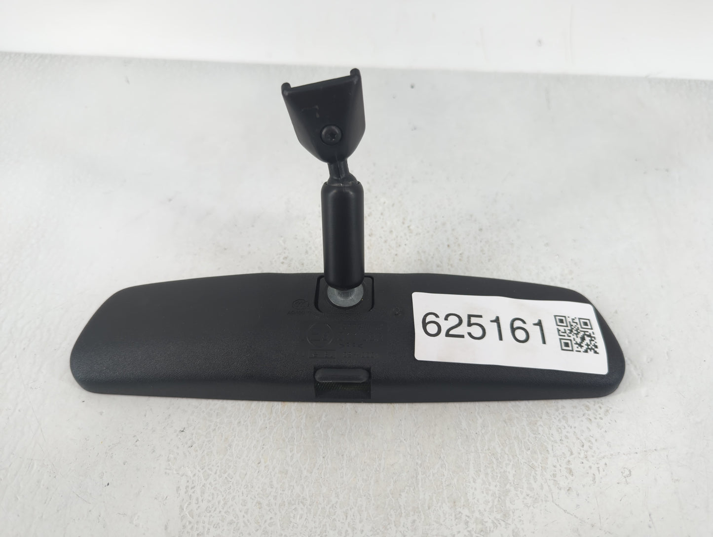 2015 Subaru Forester Interior Rear View Mirror Replacement OEM P/N:58011083 Fits OEM Used Auto Parts - Oemusedautoparts1.com