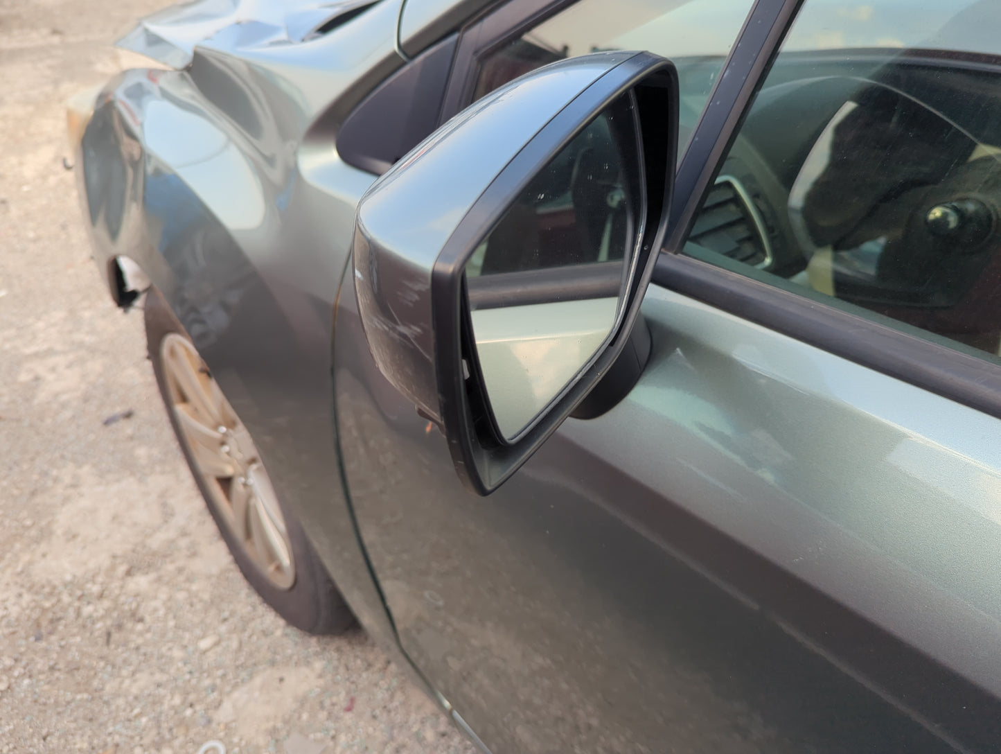 2015 Subaru Impreza Driver Side View Mirror - Left Door Mirror OEM Used - Oemusedautoparts1.com