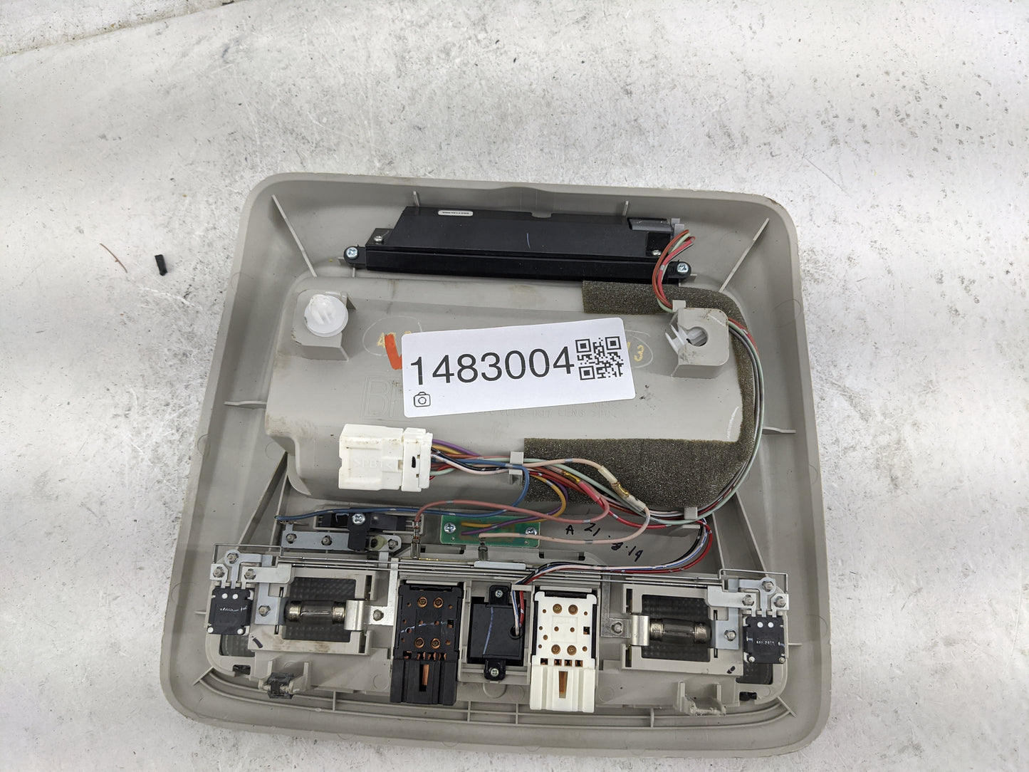 2015 Subaru Legacy Overhead Roof Console Tan - Oemusedautoparts1.com