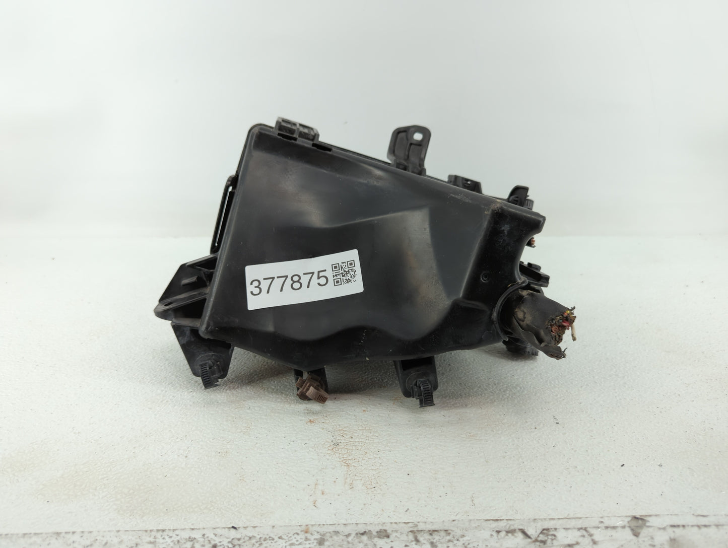 2015-2017 Subaru Legacy Fusebox Fuse Box Panel Relay Module Fits Fits 2015 2017 OEM Used Auto Parts - Oemusedautoparts1.com